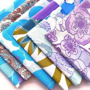 70s Fabric Bundle: 6X Vintage Fabric Fat Quarters, Mary Quant Style, Blue and Putple