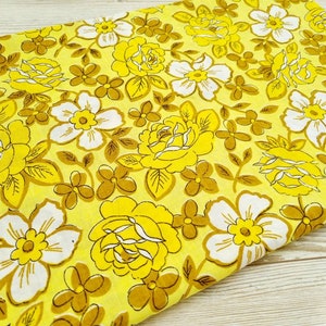 Vintage Fabric | 70s Fabric | New Unused | Vibrant | Yellow Brown | Retro | Midcentury | Funky |  Daisy | Dan River Dantrel USA | Home Decor