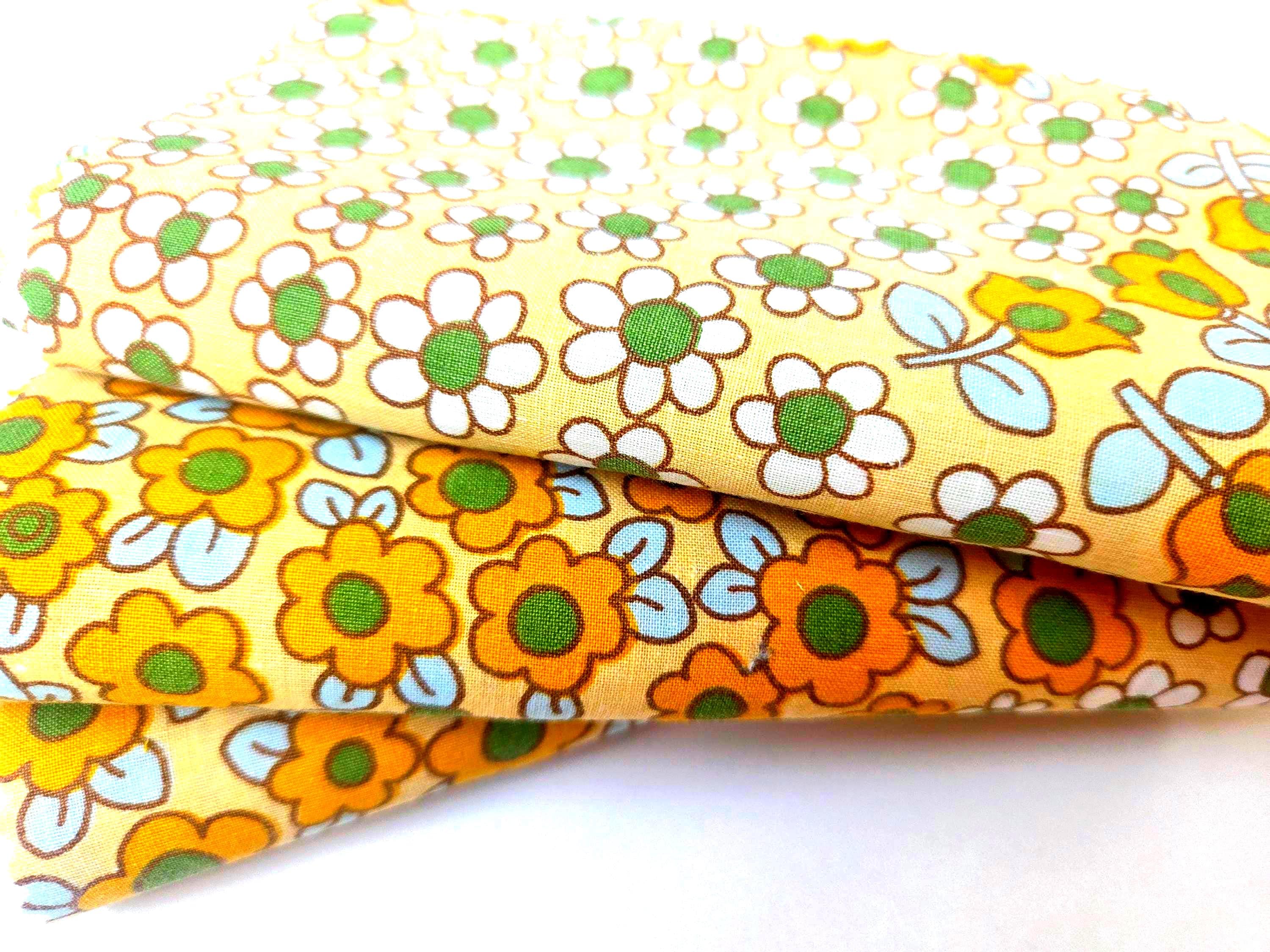 1点物⭕️お安く!◎Custom Vintage fabric◎AR 9.6 70s Fabric: 20x 6 Inch Pre-cut Vintage Fabric Squares. - Etsy