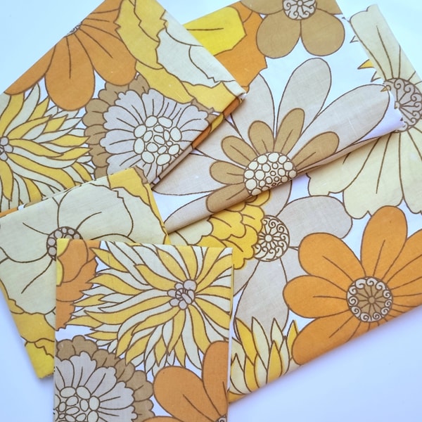 Tissu vintage | Tissu années 70 | Rétro | Milieu du siècle | Génial | Marron jaune moutarde |Flower Power |Bohème | Saint-Michel | Décoration d'intérieur |