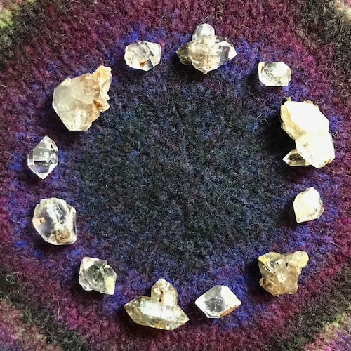 【天然石】爆虹　シトリン　タワー① 4.8Kgパワーストーン 天然石 虹入りシトリン水晶ファントム丸玉 155mm