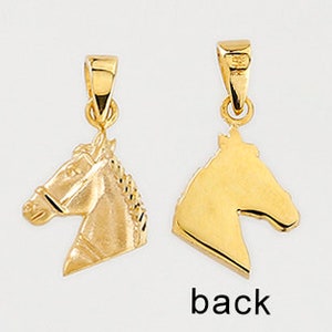 14 karat yellow gold small size horse pendant
