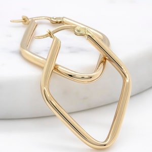 14 karat yellow gold diamond shape hoop earrings