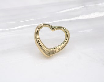 14 karat yellow gold heart pendant