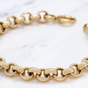 14 karat yellow gold 8mm rolo link bracelet