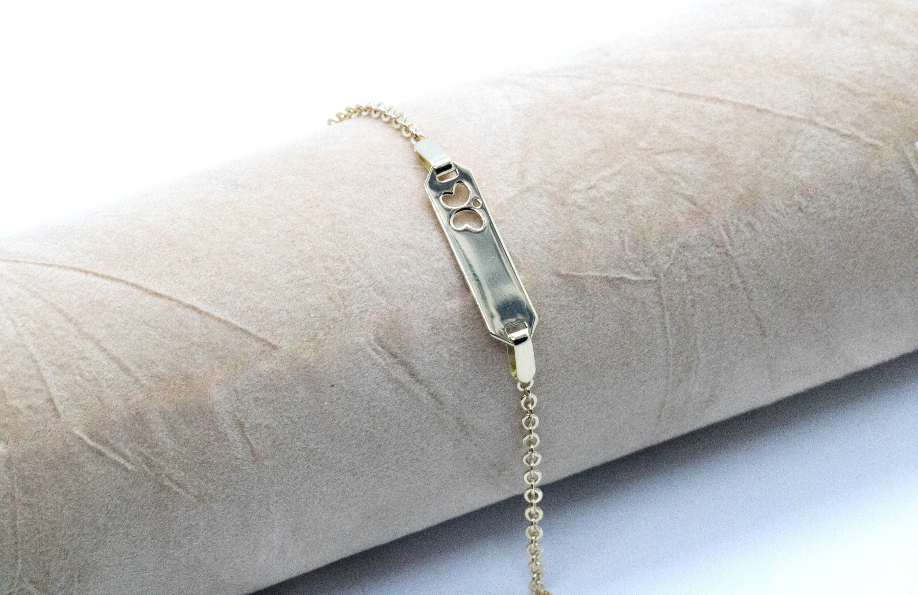 Baby identity bracelet gold clearance