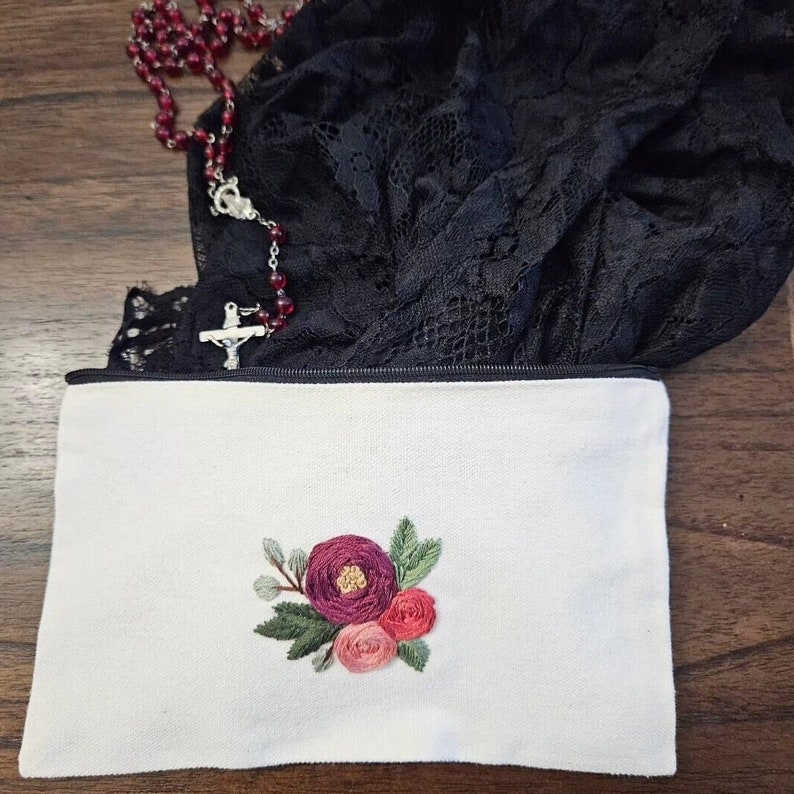 Veil Bags, Hand embroidered pouch, Mass bags image 7