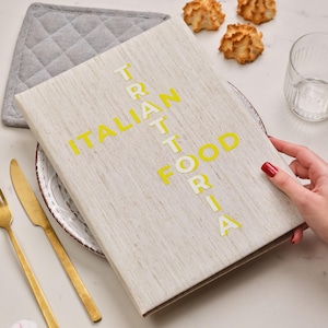 Linen Menu Binder: Personalized Menu Cover with Logo