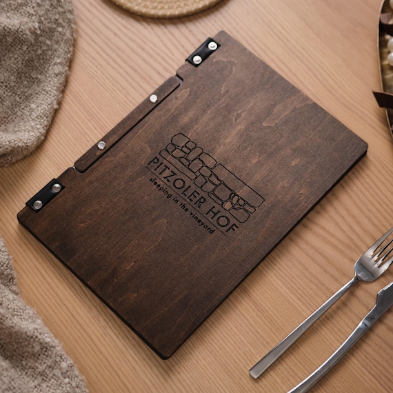 MENU design by Judi Radice メニューデザインオーク出版 Oak Menu Cover: Engraved Restaurant Menu Holder for Changeable