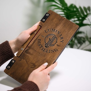 Support pour carte des vins à couverture rigide pour feuilles interchangeables, support pour menu en bois, couverture de menu de restaurant, tableau de menu, livre de menus, couverture de menu personnalisée