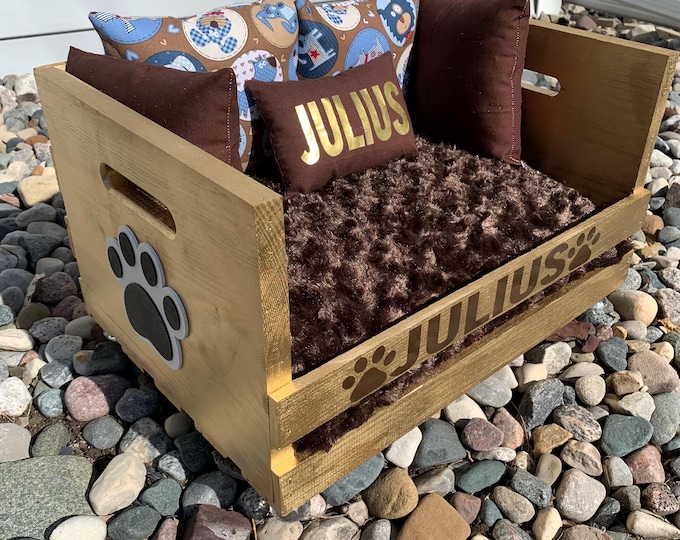 Custom Wooden Pet Bed: Personalized Puppy/Kitten Cradle with Pillows