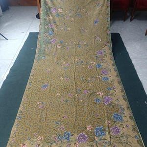 Antike 1950er Batik Tulis Demakan Handgezeichnete javanische Textile Rare Buketan Floral Art