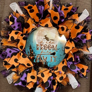 Halloween wreath, Front door wreath