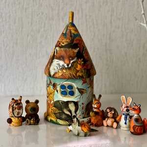 Maison forestière en bois avec animaux, Animaux en bois préférés, Ensemble de jeu animal, Jouets éducatifs, Outil éducatif, Décoration peinte à la main pour la maison