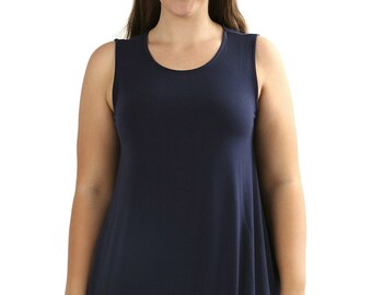 Women's Sleeveless Round Neck Pocket Tunic /  Size Medium Only / Navy Blue