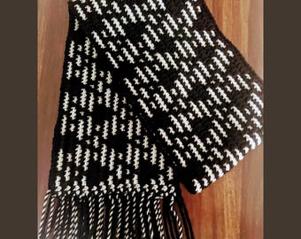 Stella Mosaic Crochet Scarf Pattern: Beginner-Friendly PDF