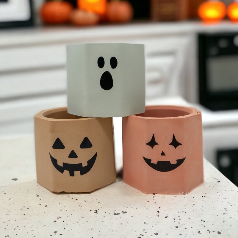 Halloween Planters - Etsy