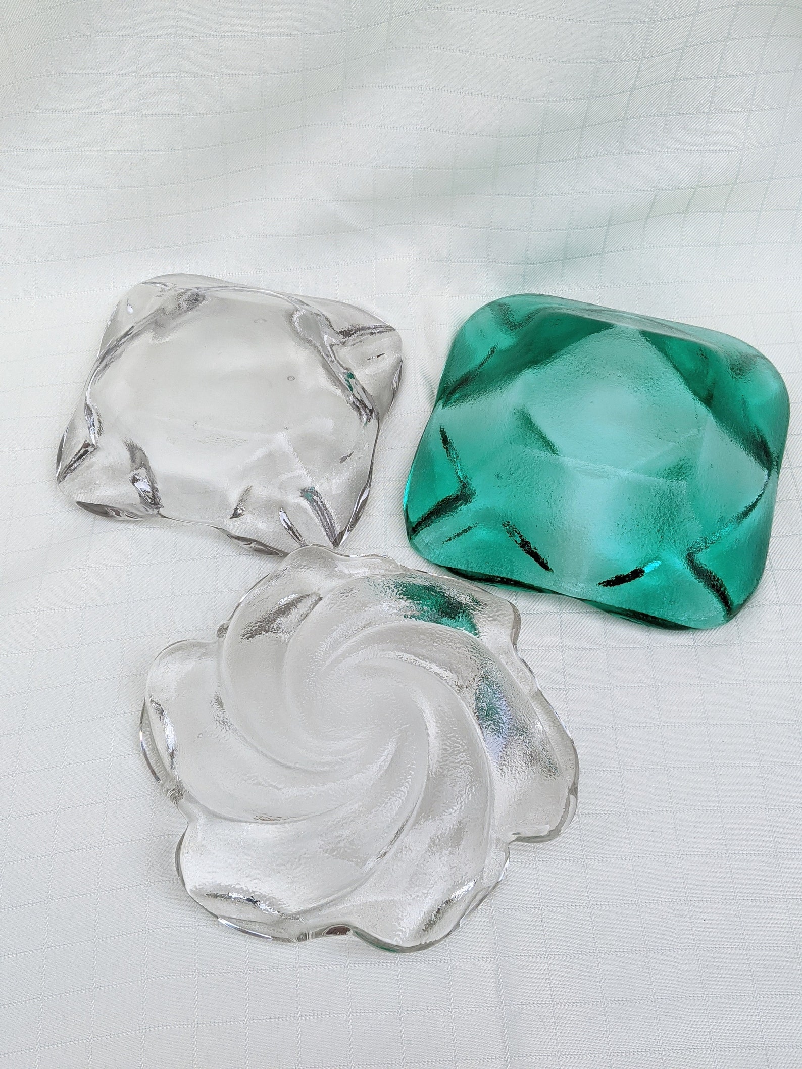 Beautiful vintage MCM ashtrays in teal clear glassheavyweight Etsy