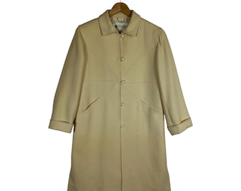 Vintage Courrèges Paris Coat Cream Minimalist Mod Design France