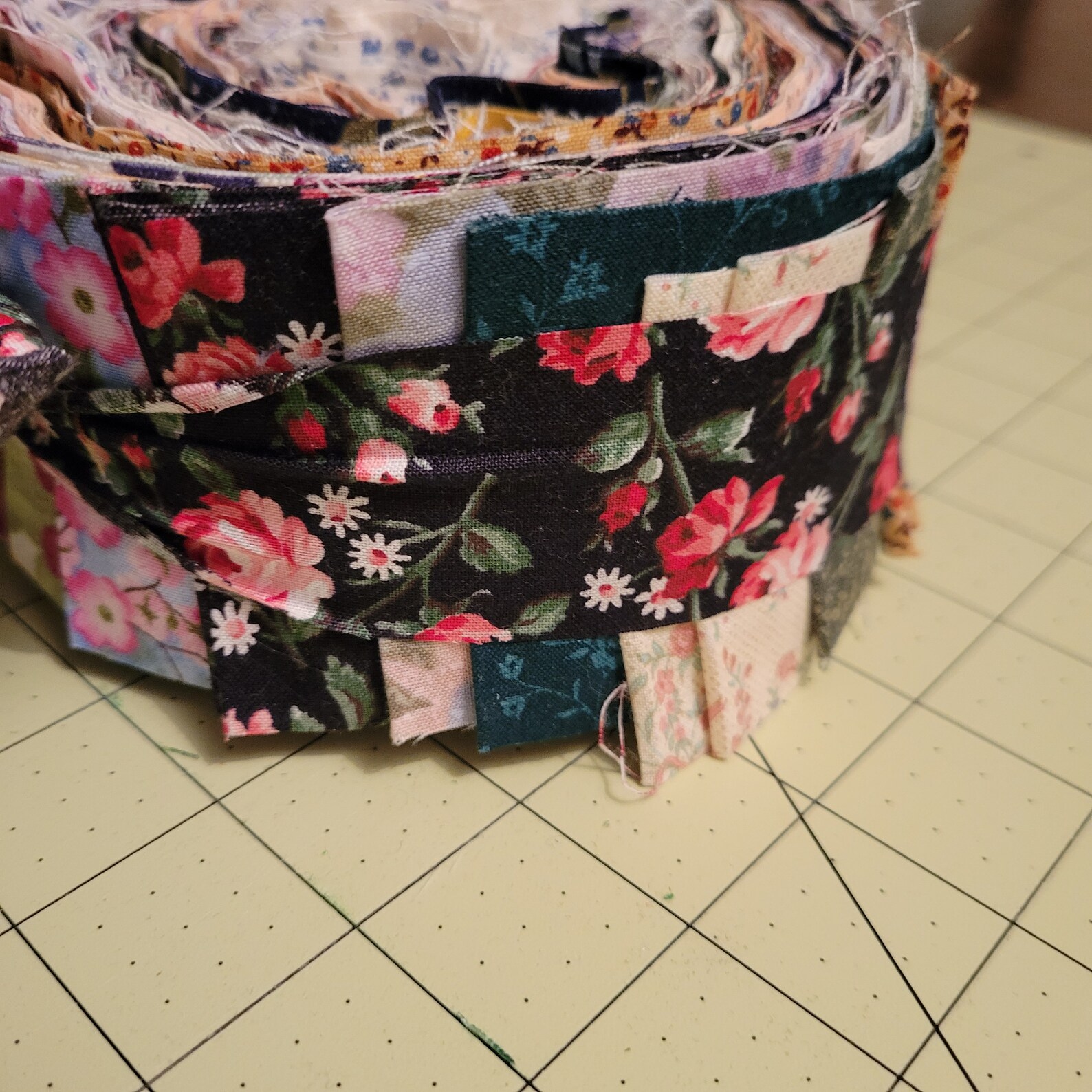 2.5 in Jelly Roll Assorted Floral Designs 42 Pcs Etsy