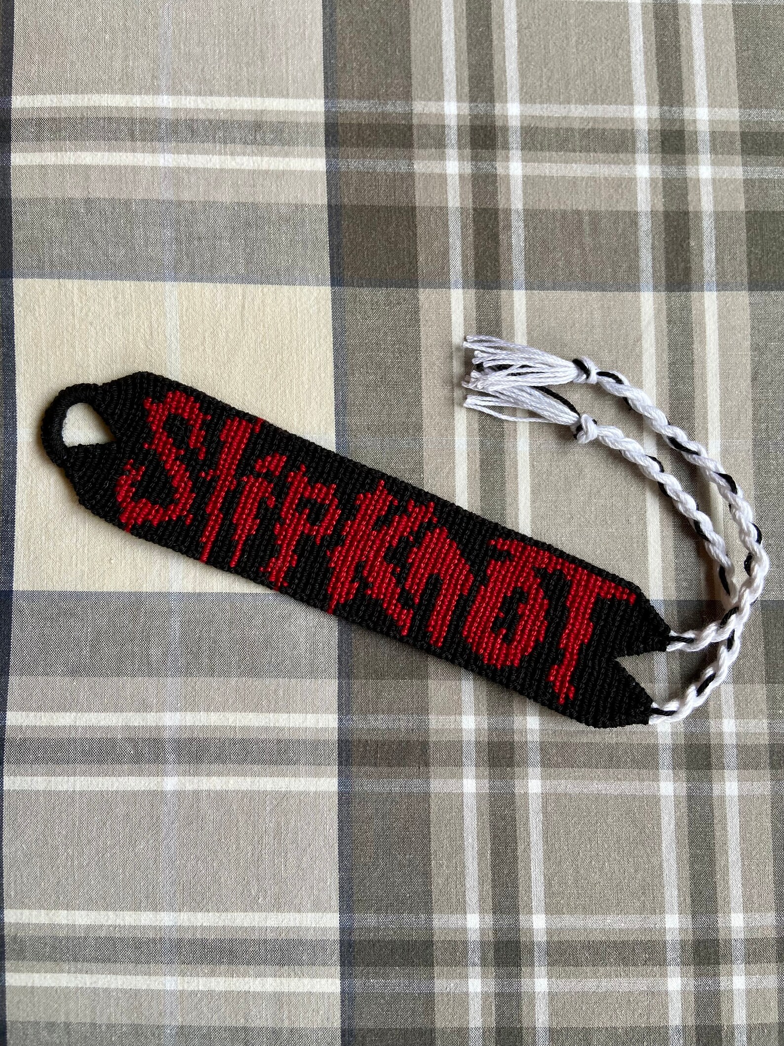 Slipknot Friendship Bracelet Etsy
