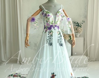 Fairy bloemen geborduurde trouwjurk, kleurrijke A-lijn bruidsjurk met off-shoulder mouwen
