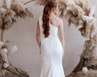 One Shoulder Wedding Dress, Bow Shoulder Dress, Mermaid Wedding Dress, Wedding Reception Dress, Minimalist Wedding Dress