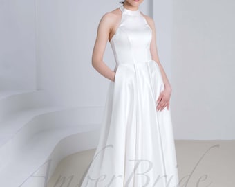 RUPTURE DE STOCK : Robe de mariée à col montant, Robe de mariée simple, Robe de mariée en satin, Robe de mariée minimaliste, Robe de mariée à col roulé