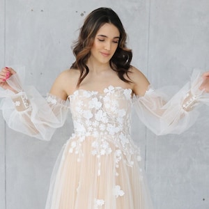 Boho Long Sleeve Wedding Dress Floral Rustic Wedding Dress Nontraditional Wedding Dress Bohemian Wedding Dress Autumn Wedding Dress Hippie