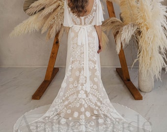 Boho Lace Wedding Dress, Flutter Sleeve Bridal Gown, Western Boho Dress, Rustic Prairie Wedding, Country Chic V-Neck Chiffon Gown