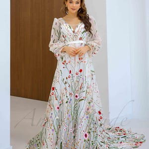 Floral Colorful Wedding Dress Long Sleeve A Line Dress Wedding Wildflower Forest Bridal Dress with Flowers Rustic Fairy Wedding Gown Hippy