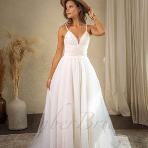 Boho Wedding Dress Spaghetti Strap Wedding Dress Bohemian Wedding Dress A Line Lace Wedding Dress Boho Elegant Wedding Dress