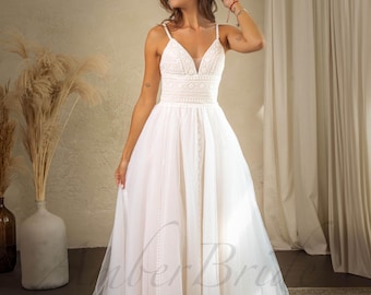 Boho Wedding Dress Spaghetti Strap Wedding Dress Bohemian Wedding Dress A Line Lace Wedding Dress Boho Elegant Wedding Dress