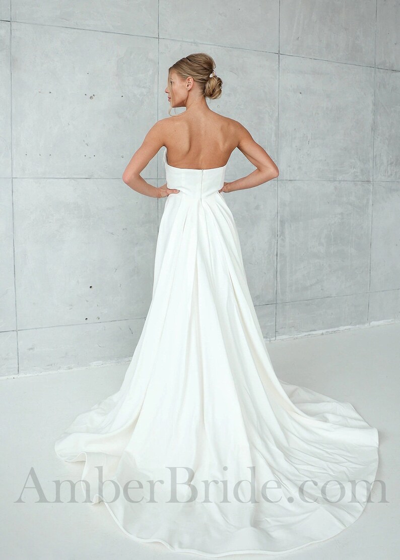 A Line Lace Sheer Strapless Satin Wedding Dress
