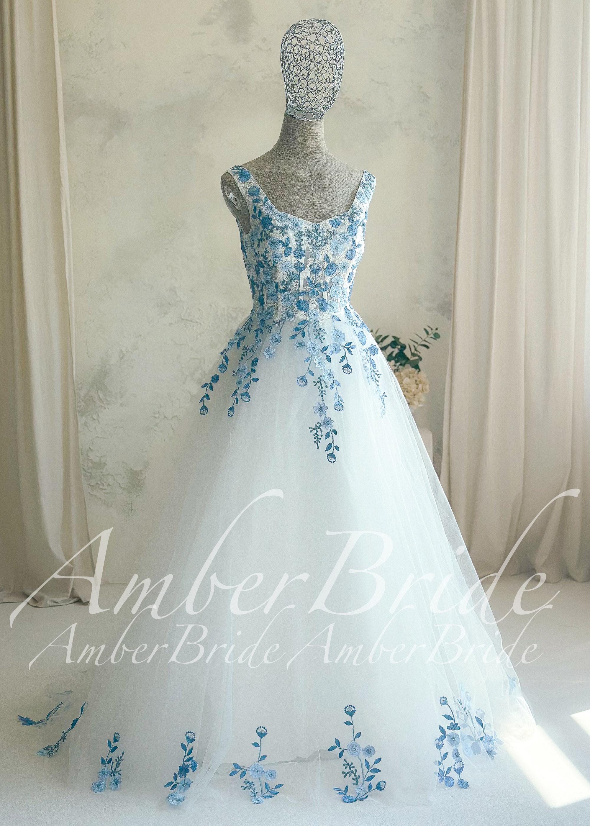 white prom dress with blue flowers ZAPAKA Women Flower Long Slit A-Line Spaghetti Straps Ruched Corset Evening Dress, White Blue Flower / US2 Its tiered ruffle skirt flows in playful layers Zapaka Women White Blue Flower