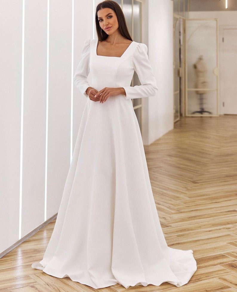 Long Sleeve Wedding Dress Square Neck Wedding Dress Low Back - Etsy