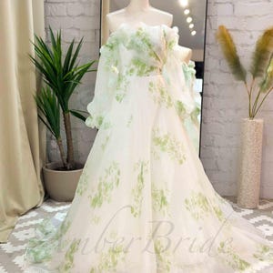 Fantasy Floral Wedding Dress Long Sleeve Strapless Bridal Dress Fairy A Line Dress Wedding Colorful Hippie Wedding Gown Rustic Wedding Dress