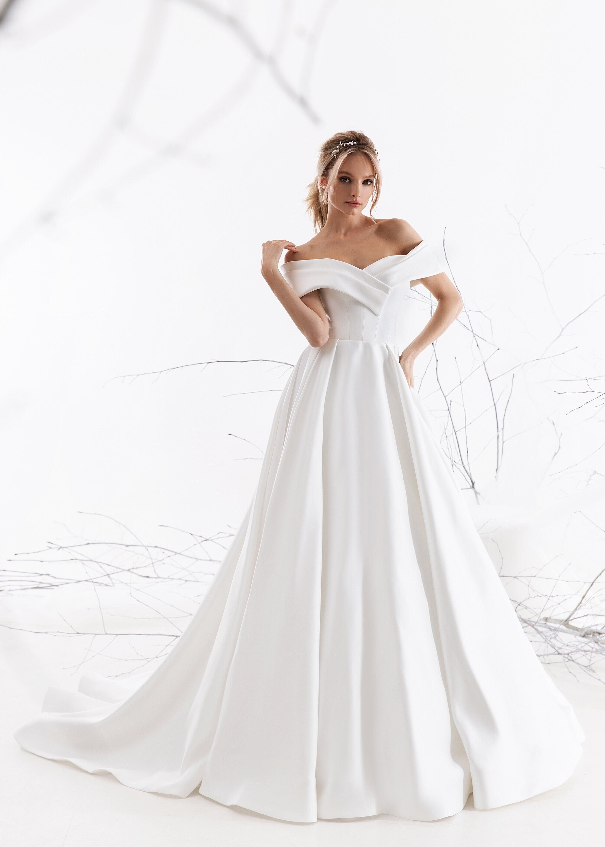 Ball Gown Wedding Dress 5311, Satin Wedding Dress, Ivory Wedding Dress, Bridal  Gown -  Israel