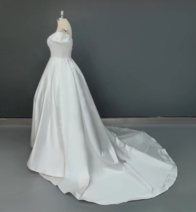 Simple Wedding Dress off Shoulder Wedding Dress Ball Gown - Etsy