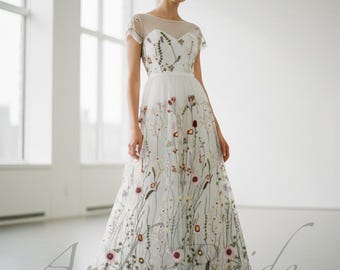 Colorful Wildflower Wedding Dress with Cap Sleeves, Botanical Embroidered Bridal Gown Boho Tulle Corset Dress Garden Wedding Nature Inspired