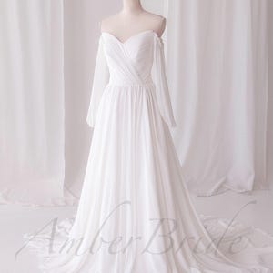 Elegant A Line Wedding Dress Long Sleeve Modern Bridal Dress Long Train Strapless Dress Wedding Simple A-Line Wedding Gown Non Traditional