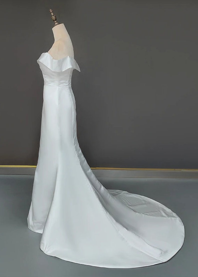 Simple Wedding Dress Mermaid Wedding Dress off Shoulder - Etsy