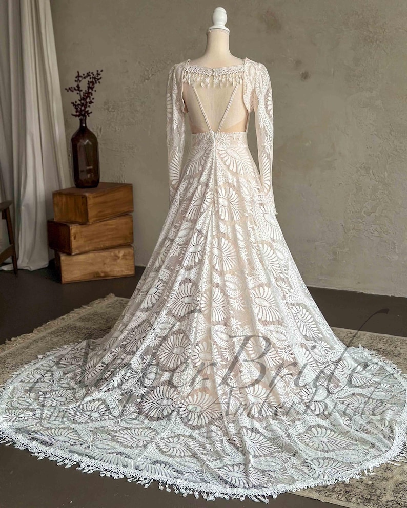 Bohemian A-Line Wedding Dress Bell Sleeve Bridal