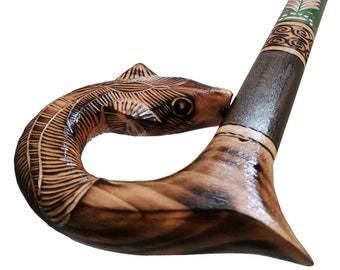 Walking stick with decorative handle, Durable wooden cane, Lightweight walking cane made of wood, Hand carved cane, Sculpture of a fox head
