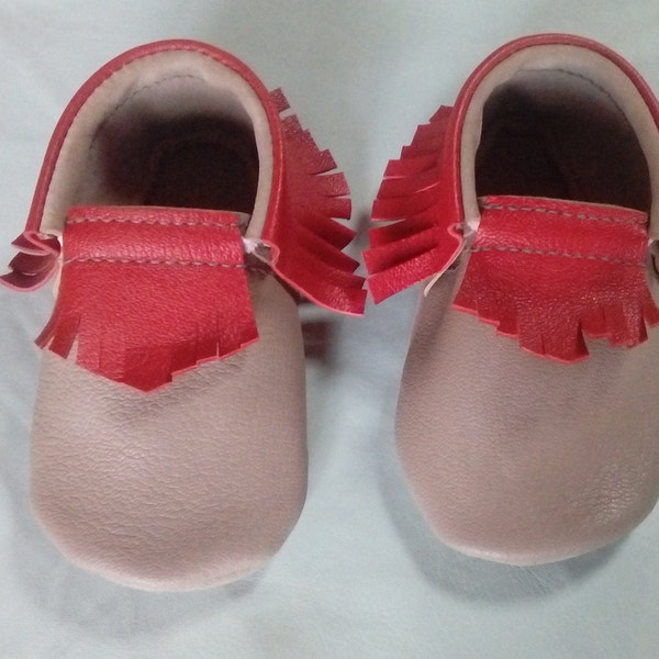 chaussons,mocassins en cuir pour enfant, taille 23-24