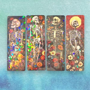 Floral Skeleton Bookmark, Fantasy Bookmark, Goth Bookmarks, Witchy Bookmarks, Skull and Flowers, Gothic, Skull Floral Bookmark, Romantasy