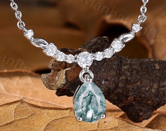 Moss Agate Leaf Necklace - Gold Botanical Pendant - Nature Inspired Jewelry by ManhattanBox