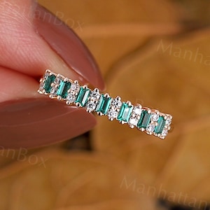 Vintage Emerald Wedding band Rose gold Antique Baguette Stackiable Bridal ring Unique Diamond matching Moissanite anniversary ring