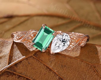 Toi et Moi Engagement Ring - Green Sapphire Ring - Moissanite Leaf Ring by ManhattanBox