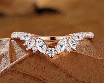Rose Gold Wedding Band - Diamond Matching Ring - Curved V-Shaped Ring by ManhattanBox